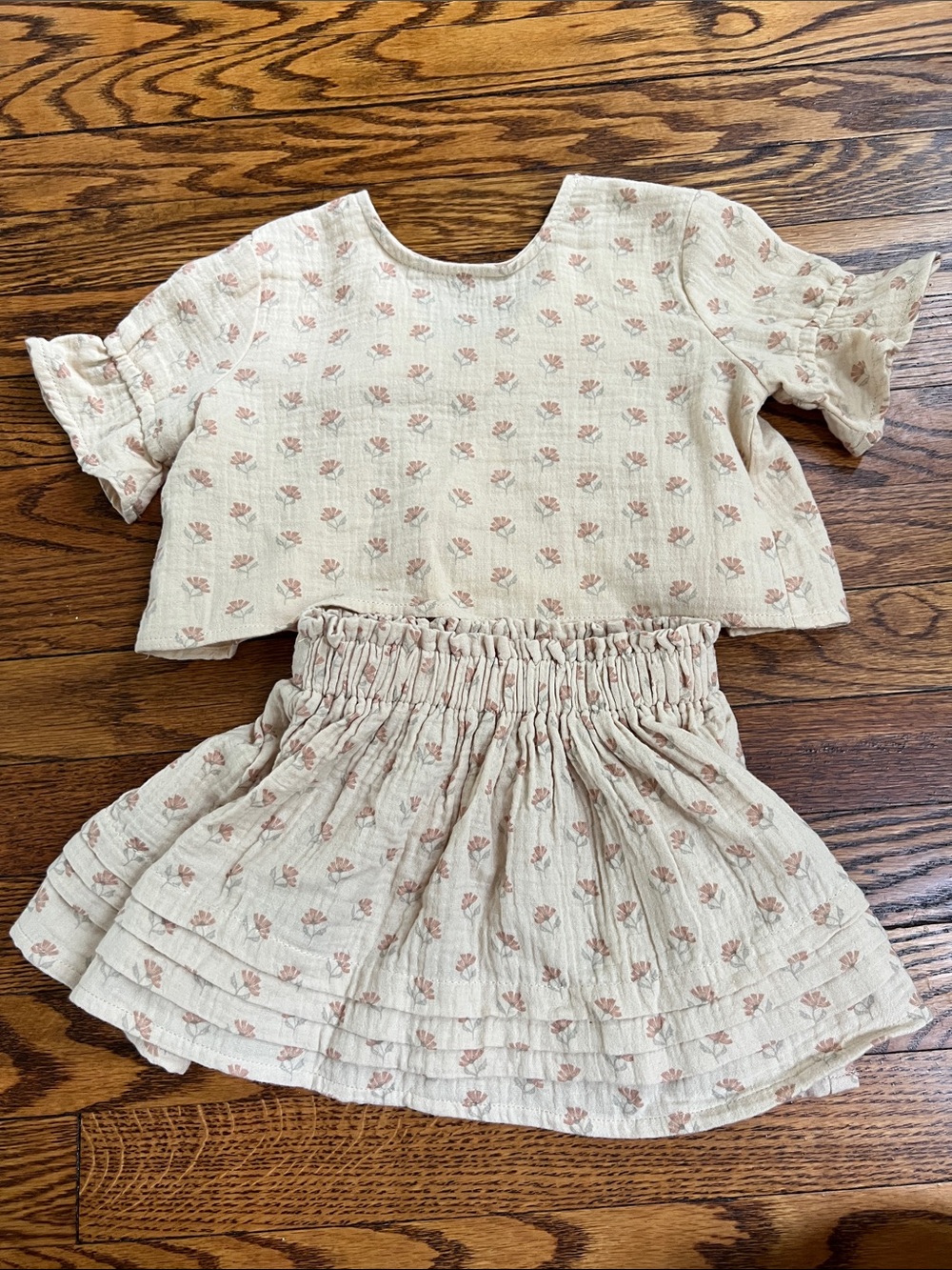 Rylee and Cru Set